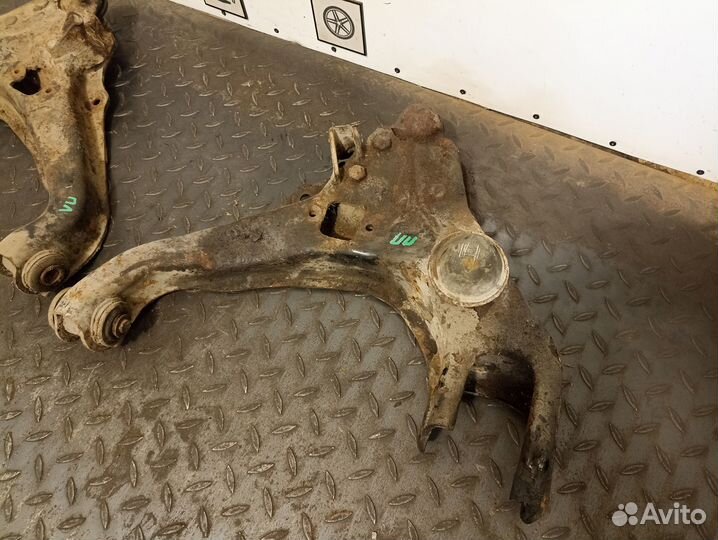 Рычаг передний нижний для Mitsubishi Pajero 1