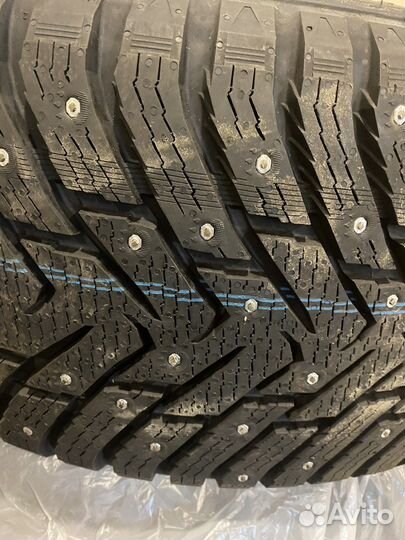 Nokian Tyres Hakkapeliitta 8 SUV 285/50 R20 116T