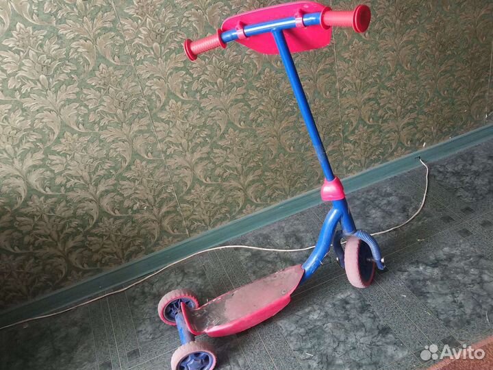Самокат детский трехколесный бу