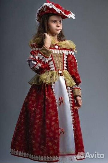 Графиня / Принцесса Фрейлина / Герцогиня