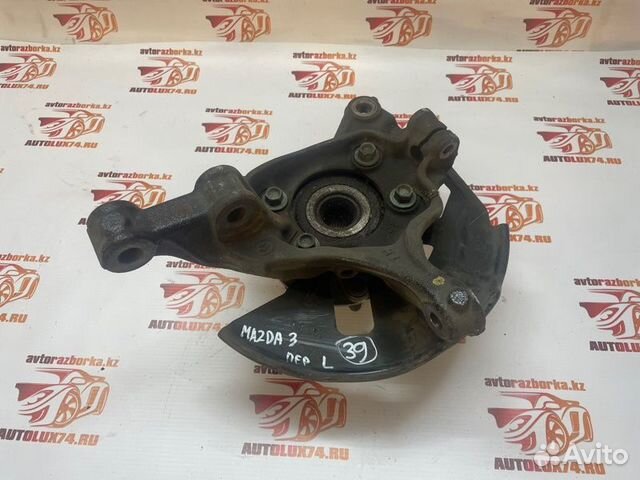Кулак поворотный передний левый Mazda 3 BM седан