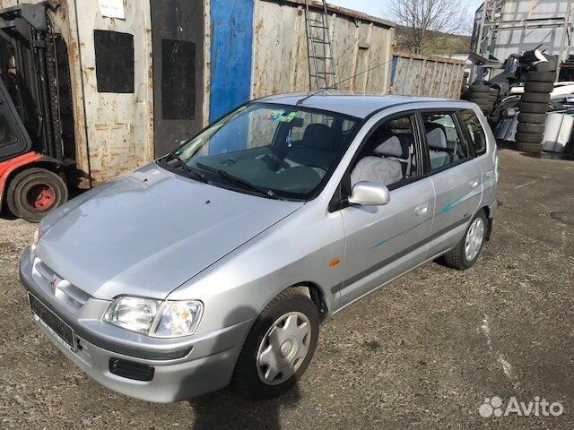 Разбор на запчасти Mitsubishi Space Star