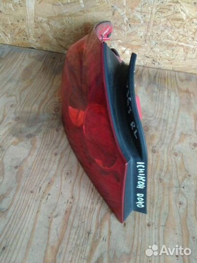 Фонарь левый nissan skyline V36