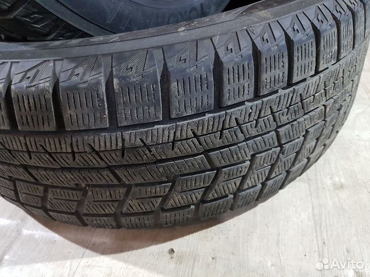 Yokohama Ice Guard IG60 215/60 R16 60T