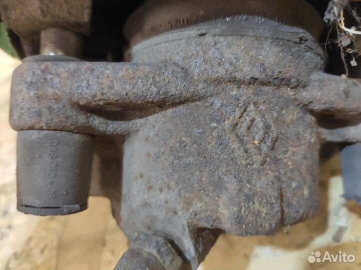 Суппорт передний правый Renault Fluence, Megane 3