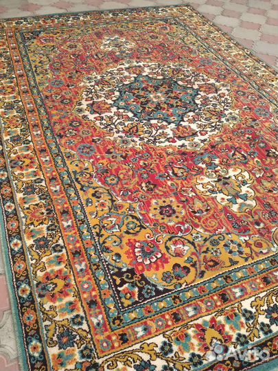 Ковер старинный