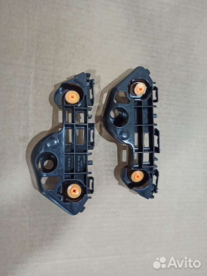 Крепление бампера Toyota Camry (V70) 2018+