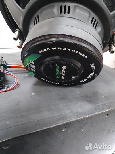 Сабвуфер Machete F15R с усилителем