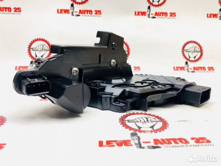 Замок двери Land Rover Range Rover L322