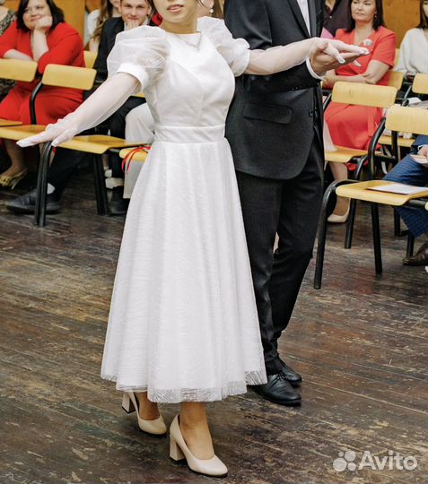 Платье женское