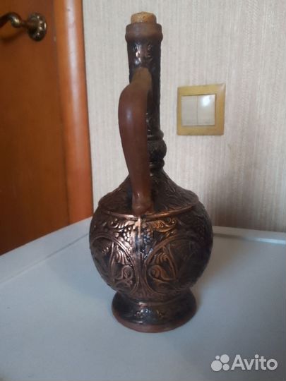 Декоративный графин для вина