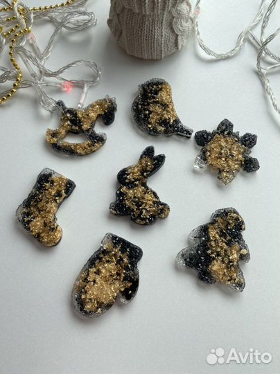 Новогодние игрушки