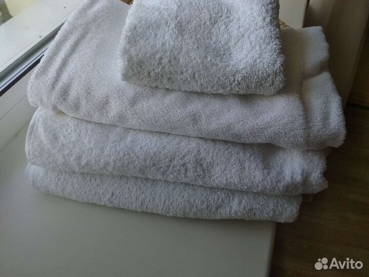 Полотенца белые комплект(4шт)