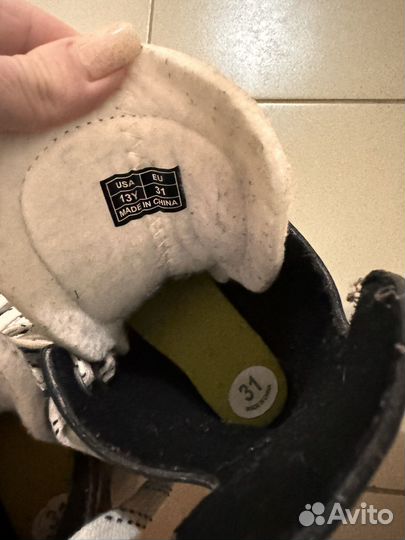 Коньки хоккейные ссм