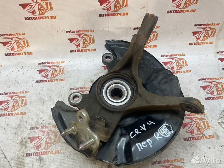 Поворотный кулак передний правый Honda Cr-V 4 RE5