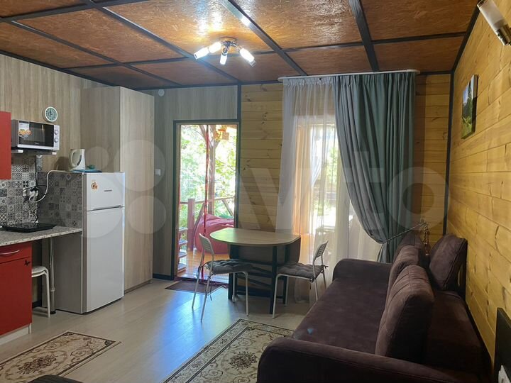 Дом 50 м² на участке 4 сот.