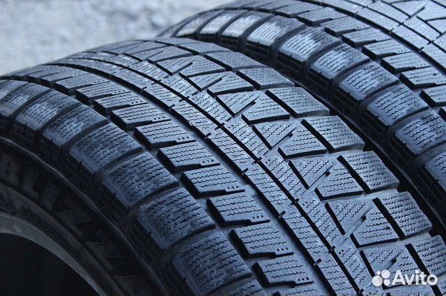 Bridgestone Blizzak DM-V1 225/60 R17