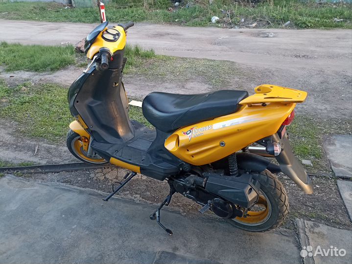 Скутер Cronus raptor jonway