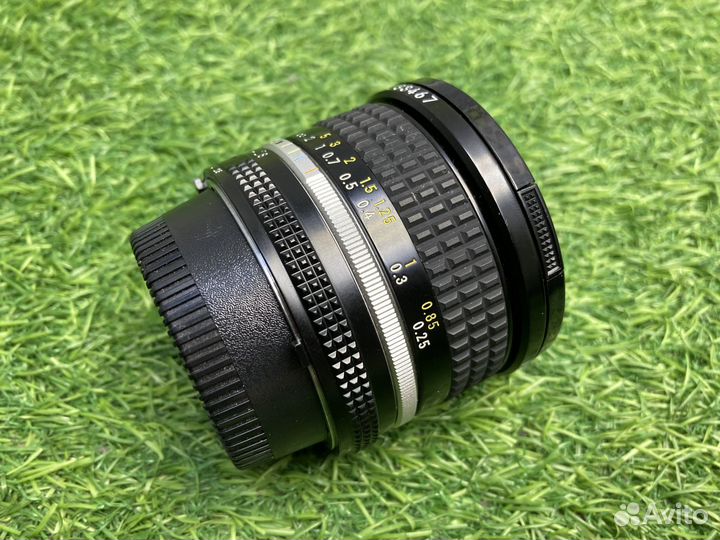 Nikon Nikkor 20mm 2.8 Ai-S