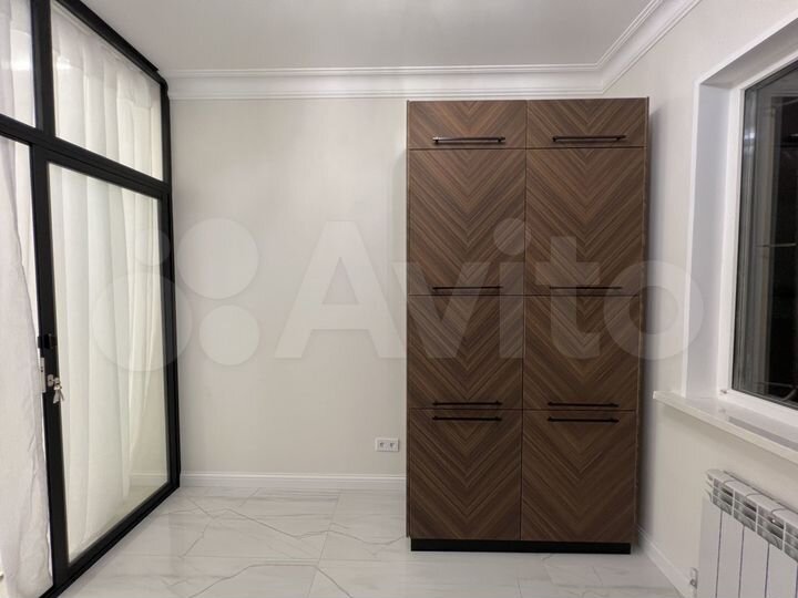 1-к. квартира, 40 м², 1/14 эт.