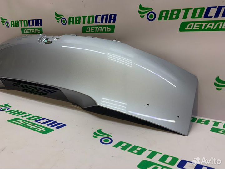 Накладка крышки багажника задняя Mazda Cx-30