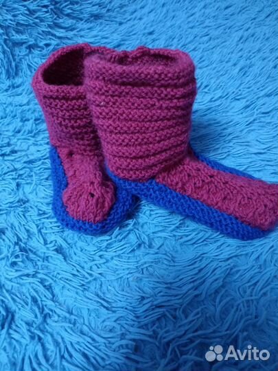 Носки -тапочки ручной работы