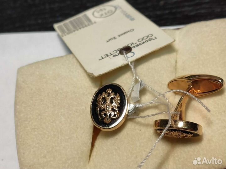 Зажим для галстука и запонки