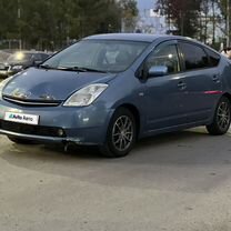 Toyota Prius 1.5 CVT, 2005, 290 000 км, с пробегом, цена 440 000 руб.