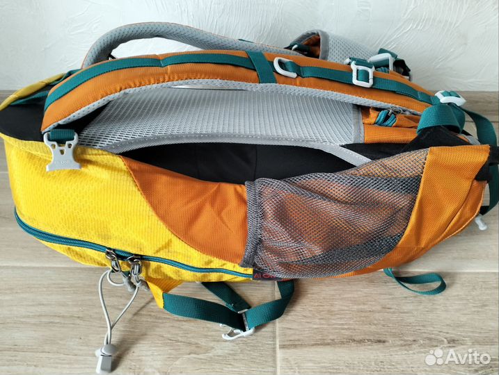 Рюкзак туристический 30 литров