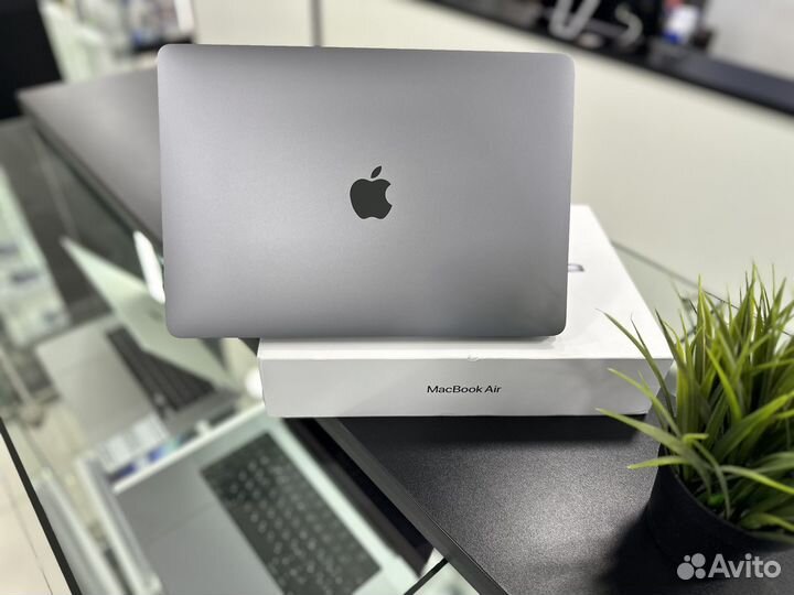 MacBook Air 13 M1 8/2Tb (Space Gray) (Z1250007J)