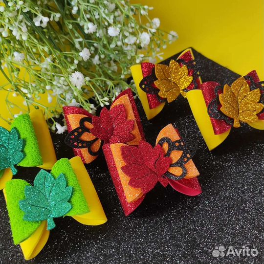 Резиночки и заколки ручной работы