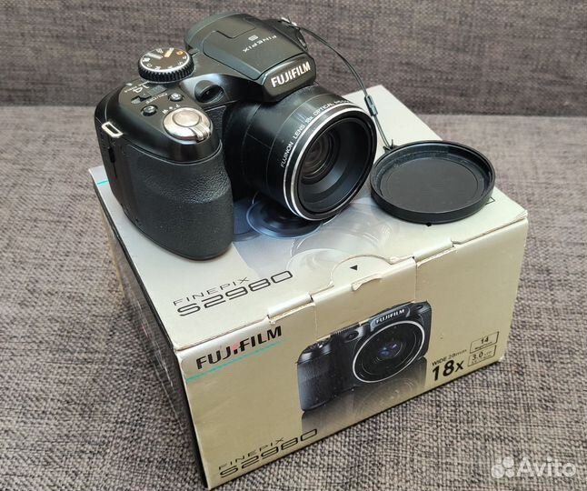 Компактный фотоаппарат fujifilm