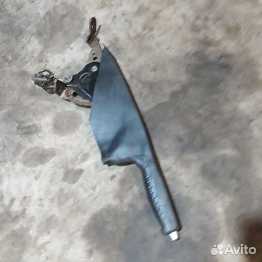 Рычаг ручника Фольксваген Пассат Б5