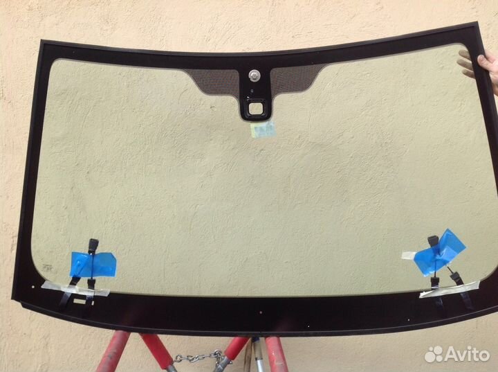 Landrover freelander 01/07 - лобовое стекло