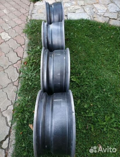 Диски УАЗ Нива R15