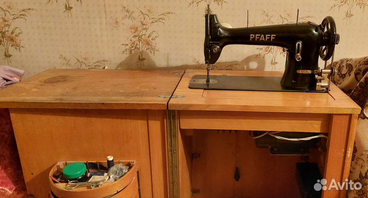 Швейная машинка pfaff