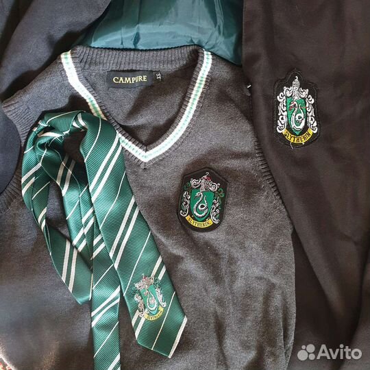 Аренда мантия Слизерин, Гарри Поттер