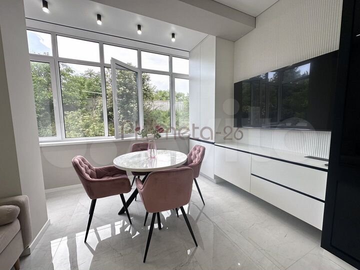 1-к. квартира, 47 м², 2/4 эт.