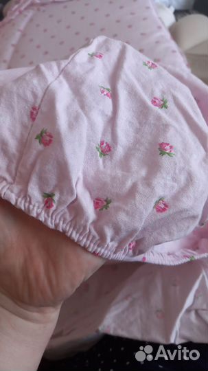 Бортики в детскую кроватку и две простыни