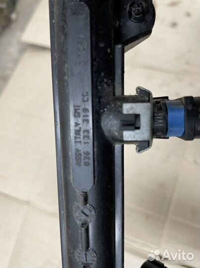 Рейка топливная Volkswagen Polo