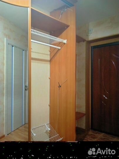 Шкаф купе с зеркалом в прихожую