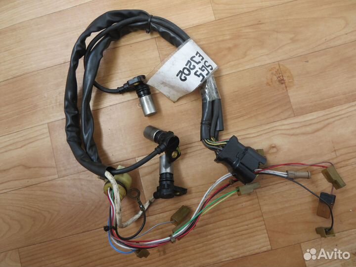 Датчик спидометра/скорости subaru 24030AA100