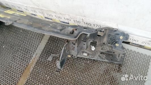 Передняя панель крепления облицовки (телевизор) vo