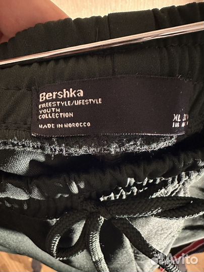 Спортивные штаны Bershka XL 50-52 с лампасами