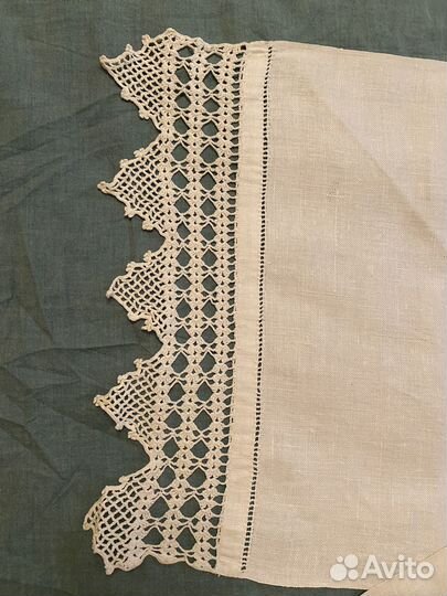 Старинная ручная вышивка