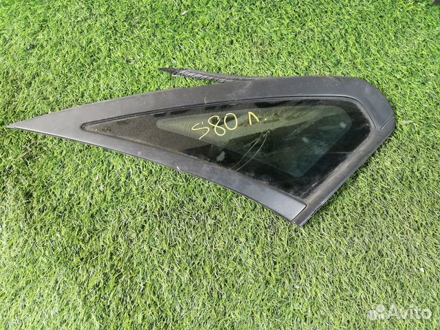 Форточка двери З.Л. Volvo S80 I