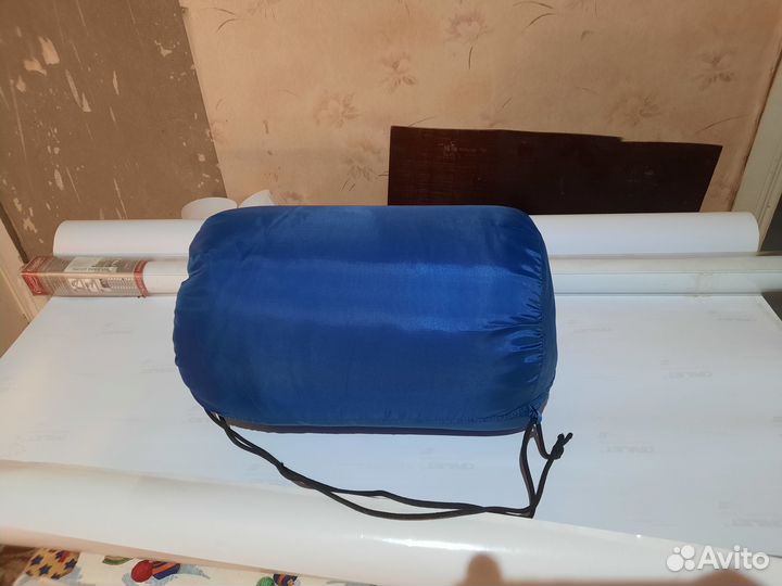 Палатка туристическая 2 местная + спальный мешок