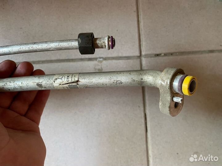 Трубка кондиционера Mercedes S221 W221