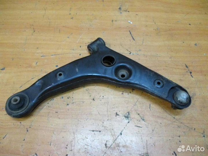 Рычаг передний левый Mitsubishi Lancer 9 (CS) 200