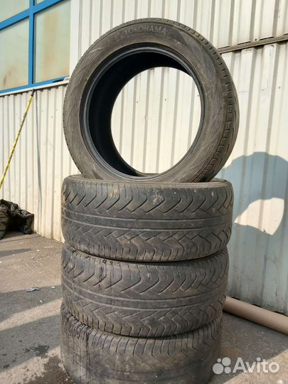 Yokohama Advan S/T V801 275/50 R20